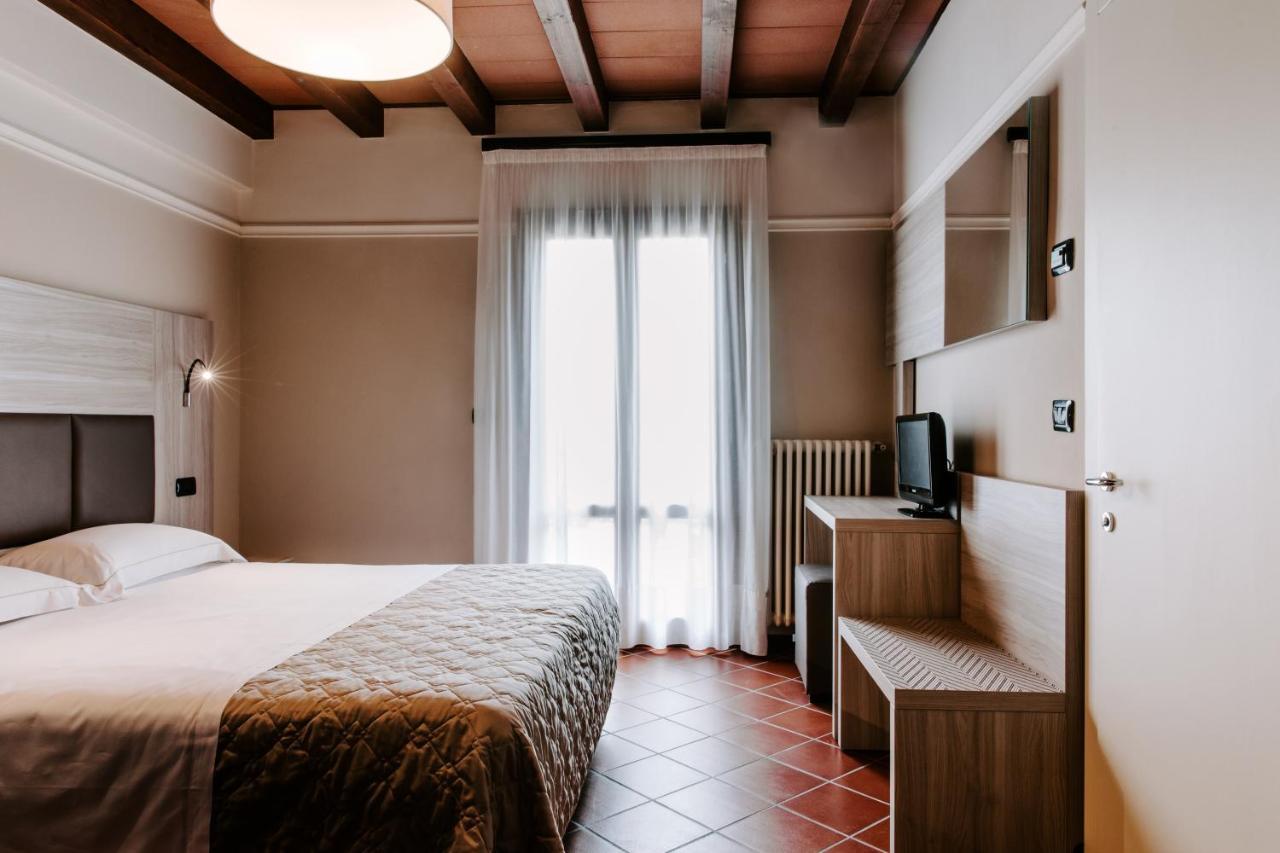 Country House Santa Maria Maddalena Budrio  Eksteriør billede